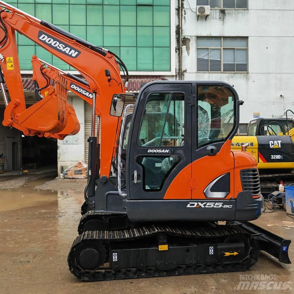 Doosan DX55 Mini kotrók < 7t