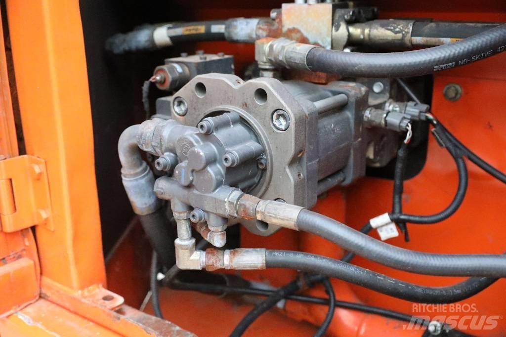 Doosan DX 150LC-9 Mini kotrók < 7t