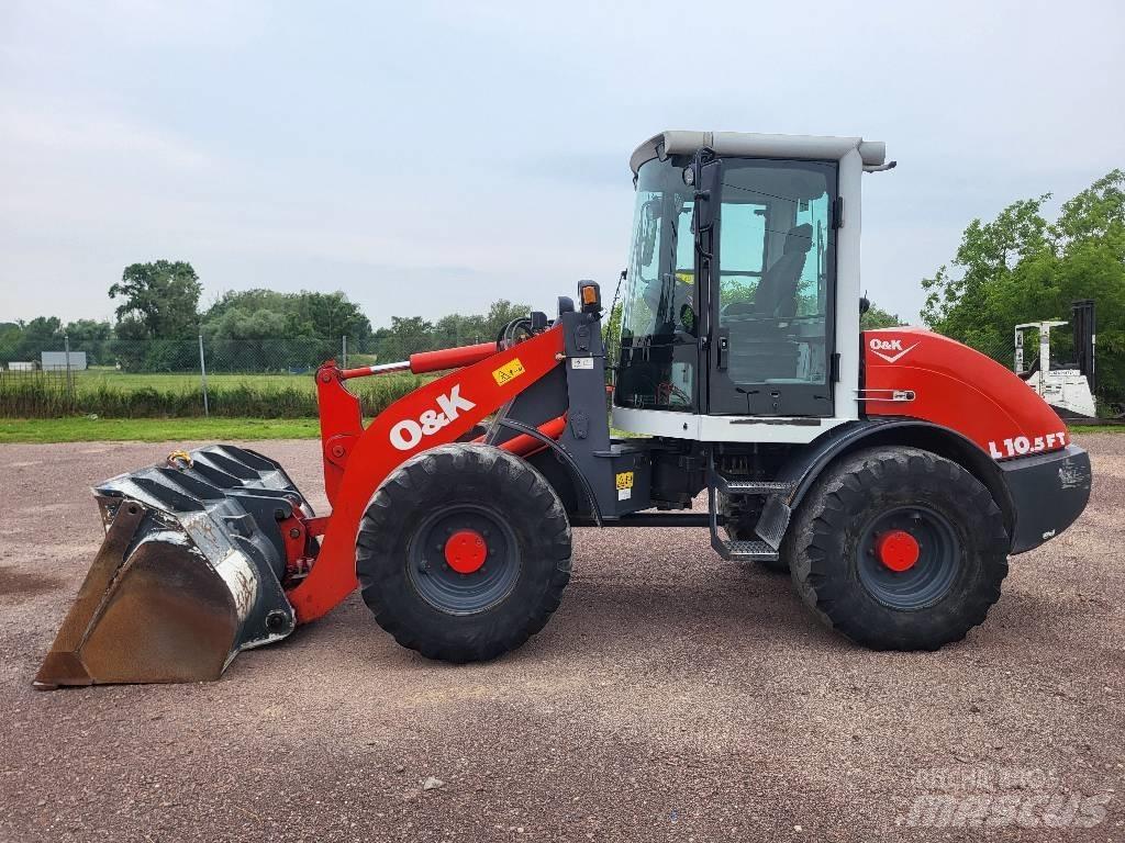 O&K L10.5 Gumikerekes homlokrakodók