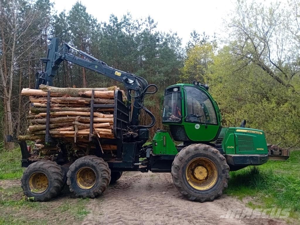John Deere 1010 E Kihordók