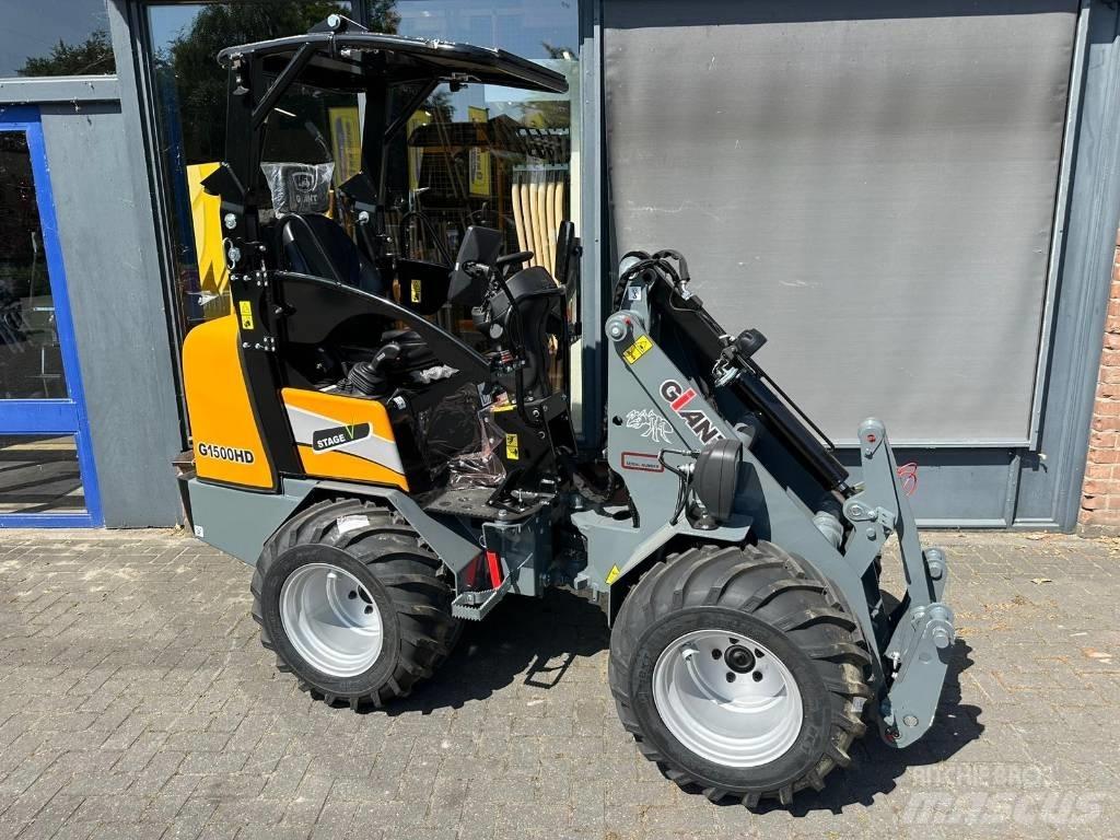 GiANT G 1500 HD Univerzális rakodók
