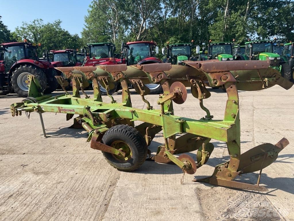 Dowdeswell DP120 MA Hagyományos ekék