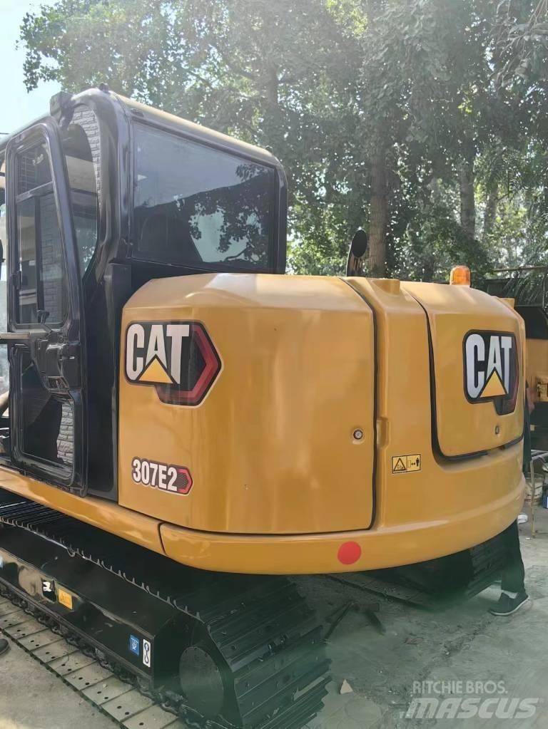 CAT 307E2 Mini kotrók < 7t