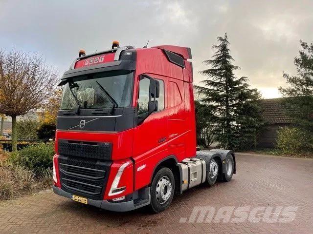 Volvo FH 500 PTO Fülkés alváz