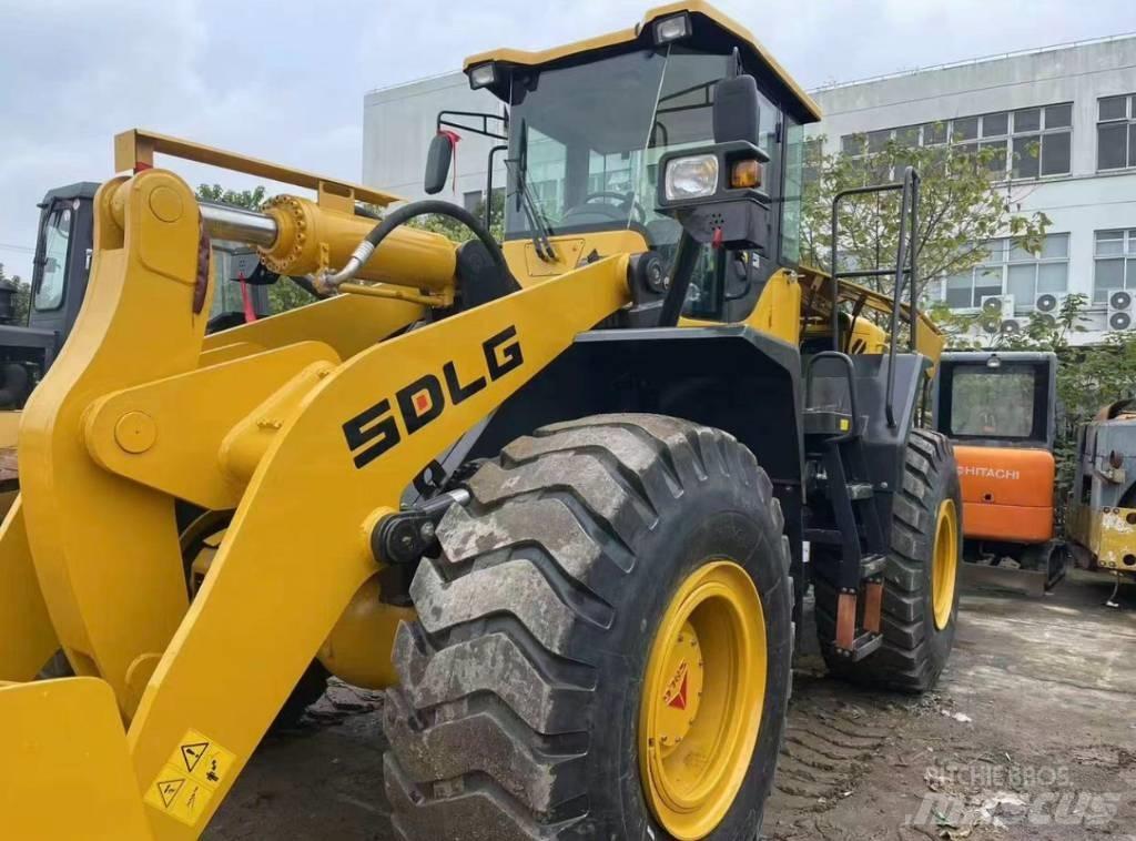 SDLG 956L Gumikerekes homlokrakodók