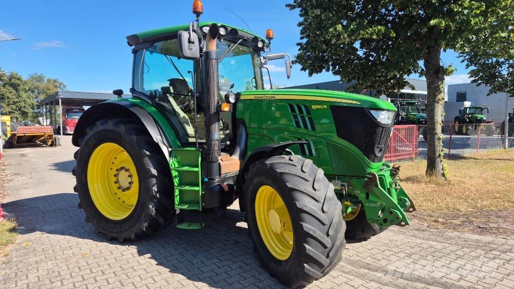 John Deere 6190 R Traktorok
