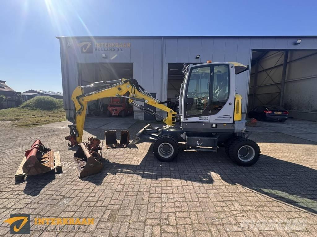 Wacker Neuson EW 65 Gumikerekes kotrók
