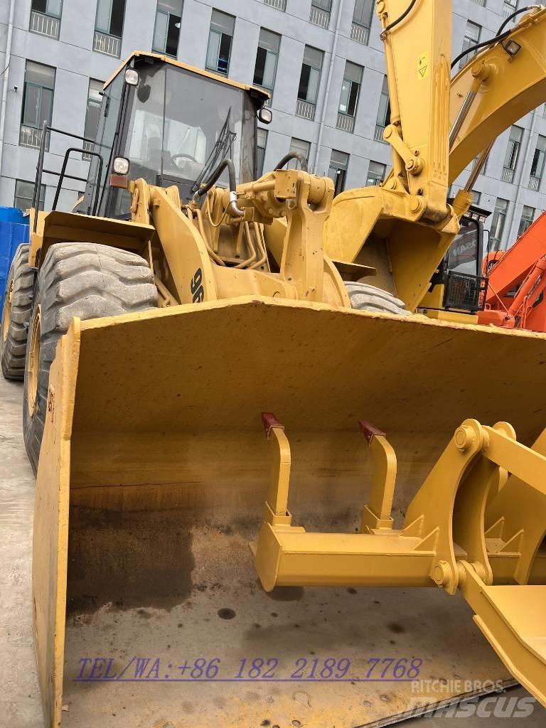 CAT 966G Gumikerekes homlokrakodók