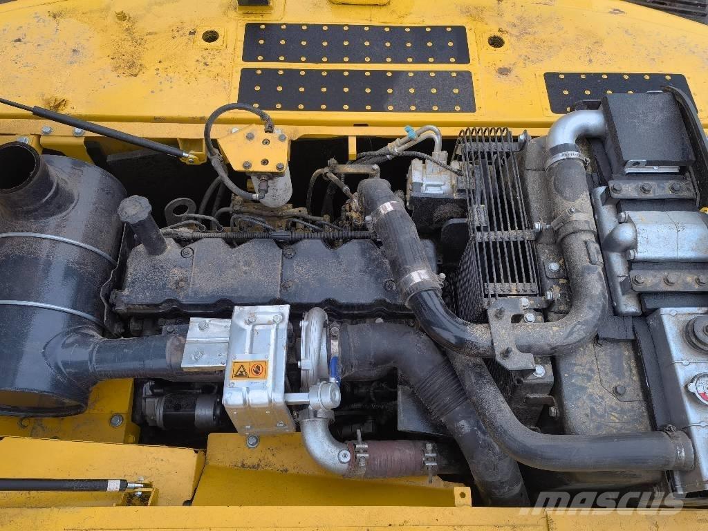 Komatsu PC 220-8 Lánctalpas kotrók