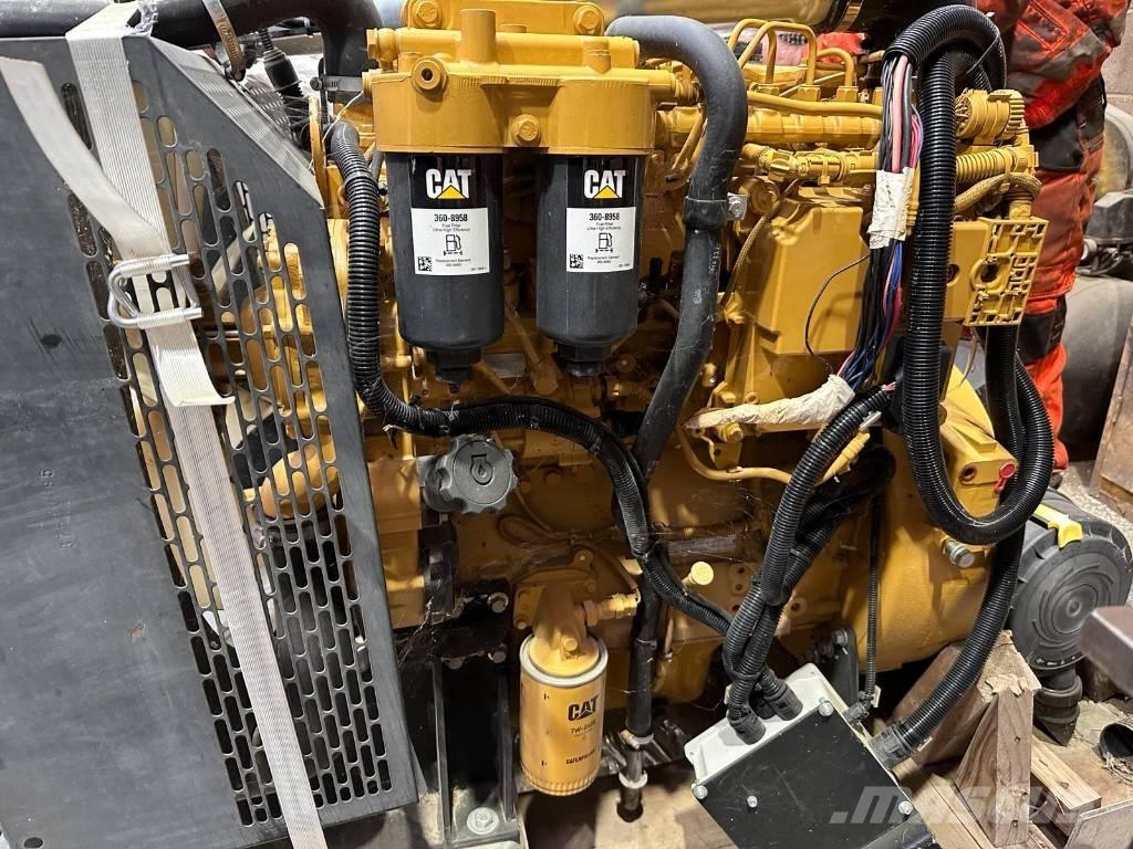 CAT C4.4 Motorok