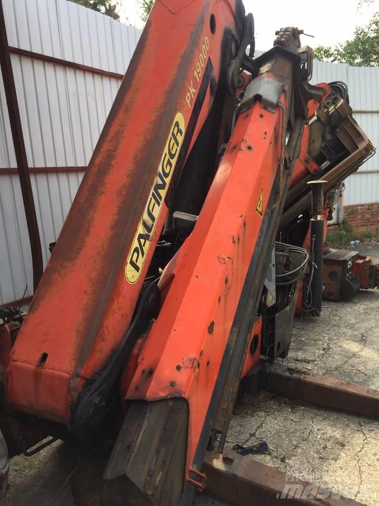 Palfinger PK19000D Rakodó daruk