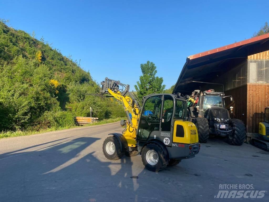 Wacker Neuson WL 25 Gumikerekes homlokrakodók