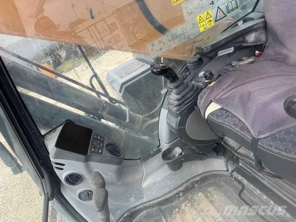 CASE CX 300 D Lánctalpas kotrók