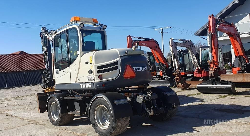 Terex TW 85 Gumikerekes kotrók