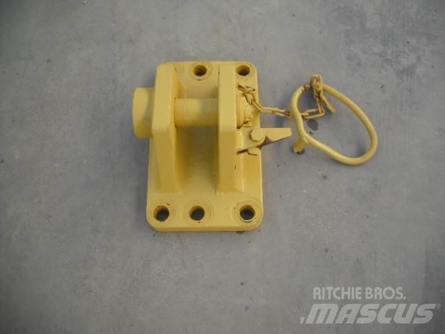 Komatsu D65EX PX lánctalpas dózerek