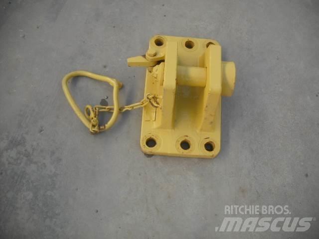 Komatsu D65EX PX lánctalpas dózerek