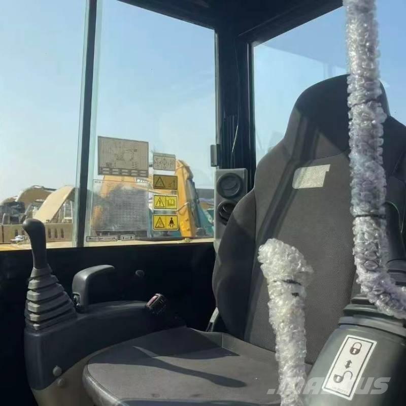 CAT 305.5 E Mini kotrók < 7t