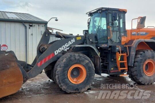 Develon DL 480-7 Kotrórakodók