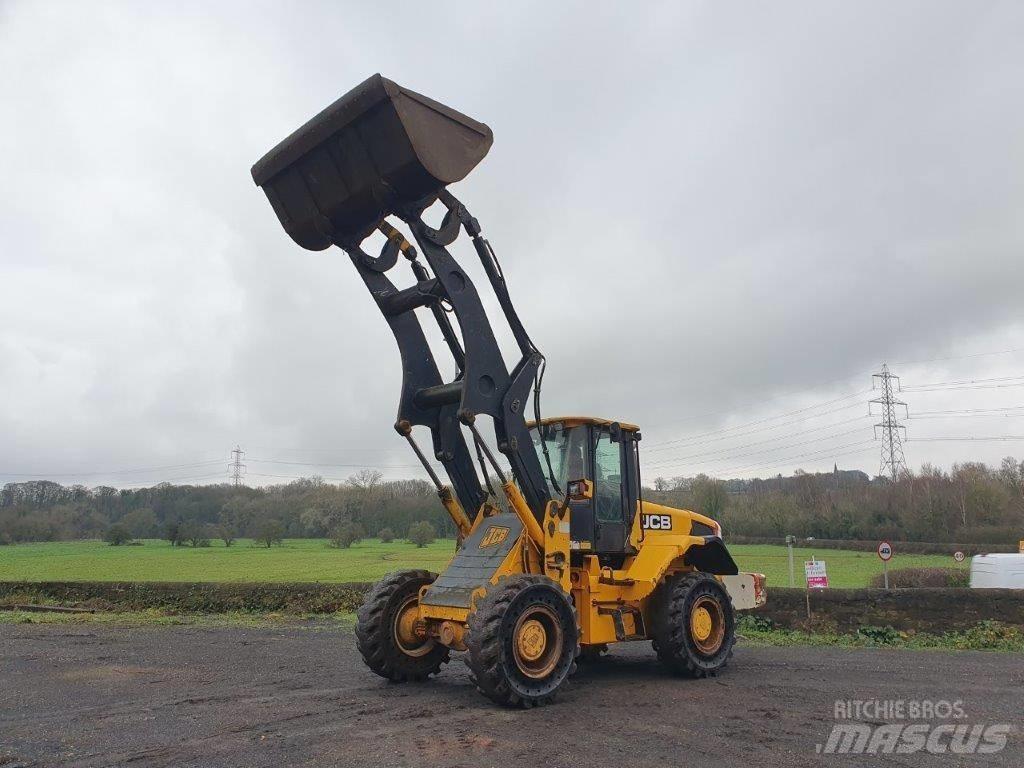 JCB 436 Wastemaster Gumikerekes homlokrakodók