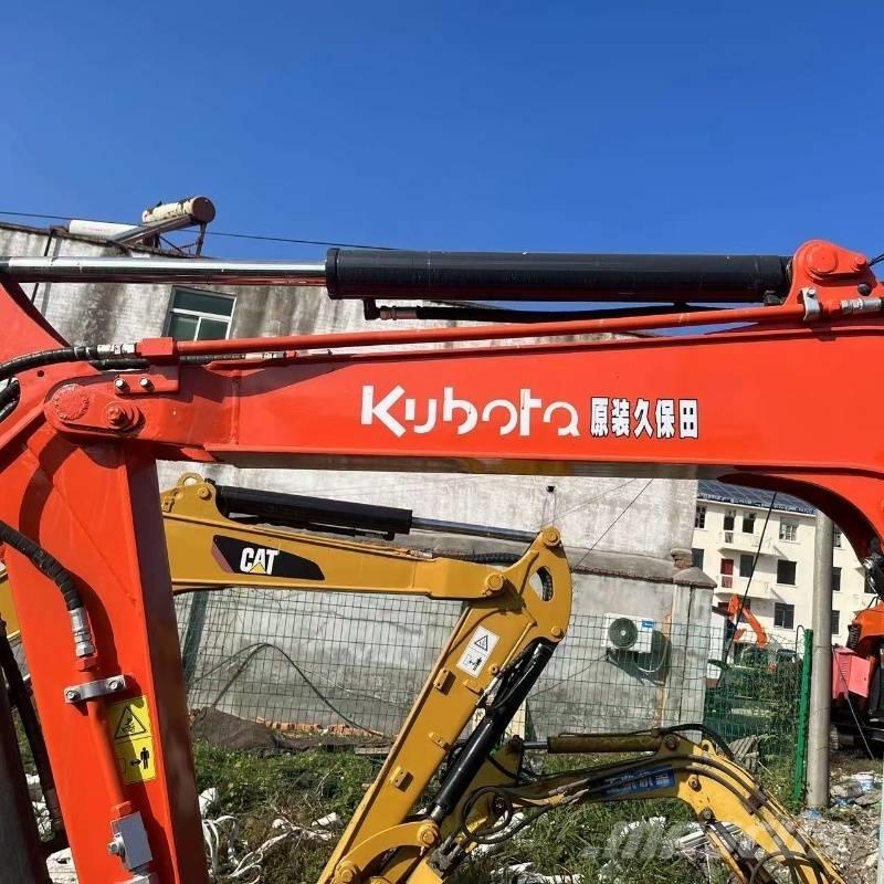 Kubota U 40 Mini kotrók < 7t