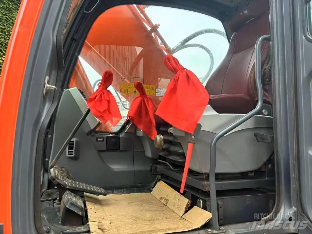 Doosan DX 225 LC Lánctalpas kotrók
