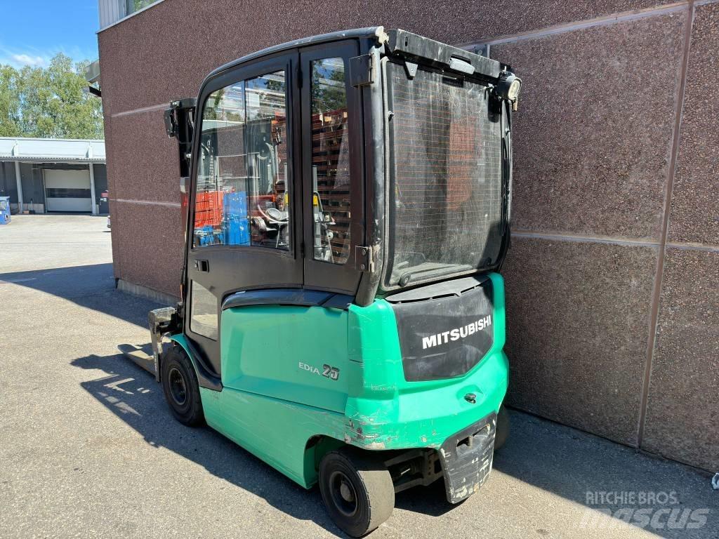 Mitsubishi FB25CN Elektromos targoncák