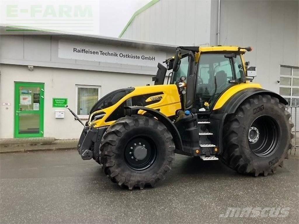 Valtra q305 Traktorok