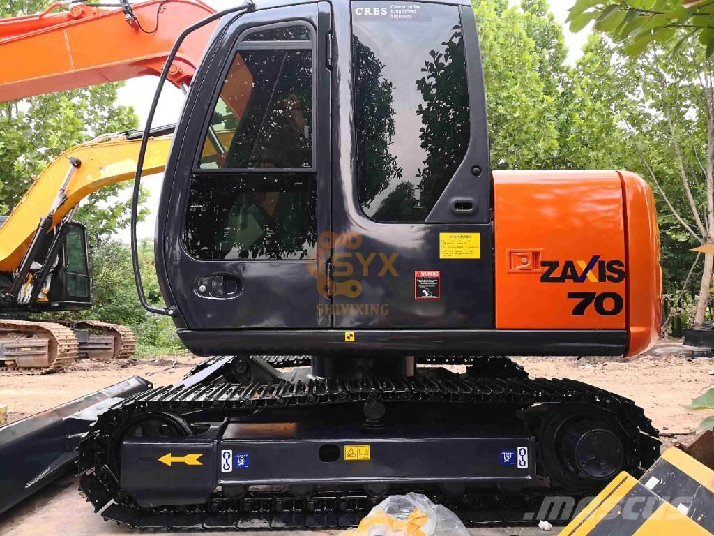 Hitachi ZX 70 Közepes (midi) kotrók 7 t - 12 t