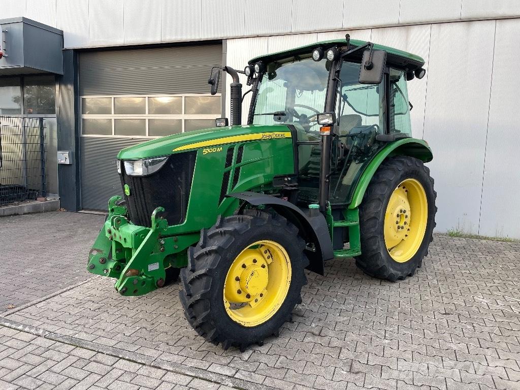 John Deere 5100 M Traktorok