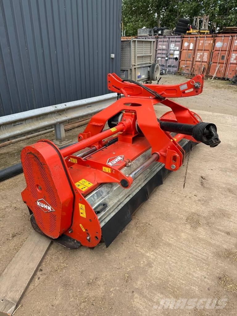 Kuhn BPR 305 Kaszák