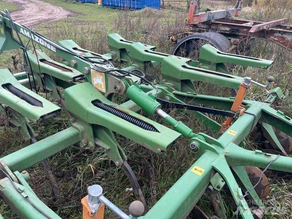 Amazone Cenius 4002 Talajlazító ekék