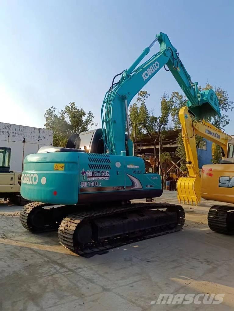 Kobelco SK 140 Mini kotrók < 7t