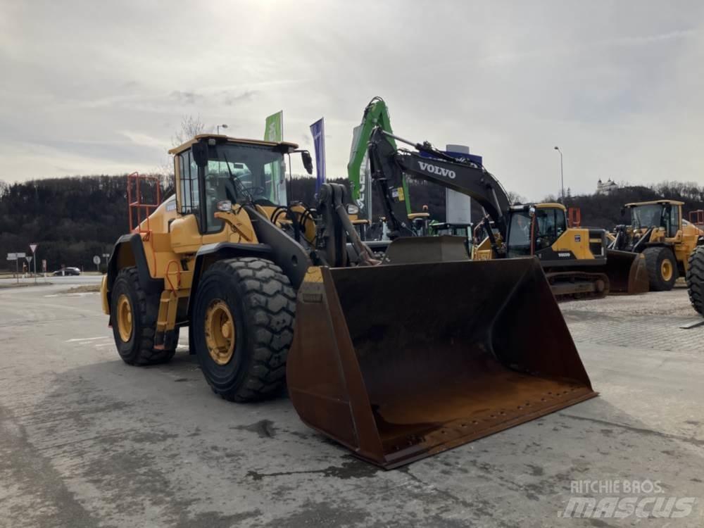 Volvo L180H Gumikerekes homlokrakodók