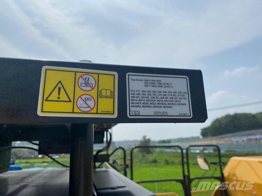 CAT 352 UHD Lánctalpas kotrók