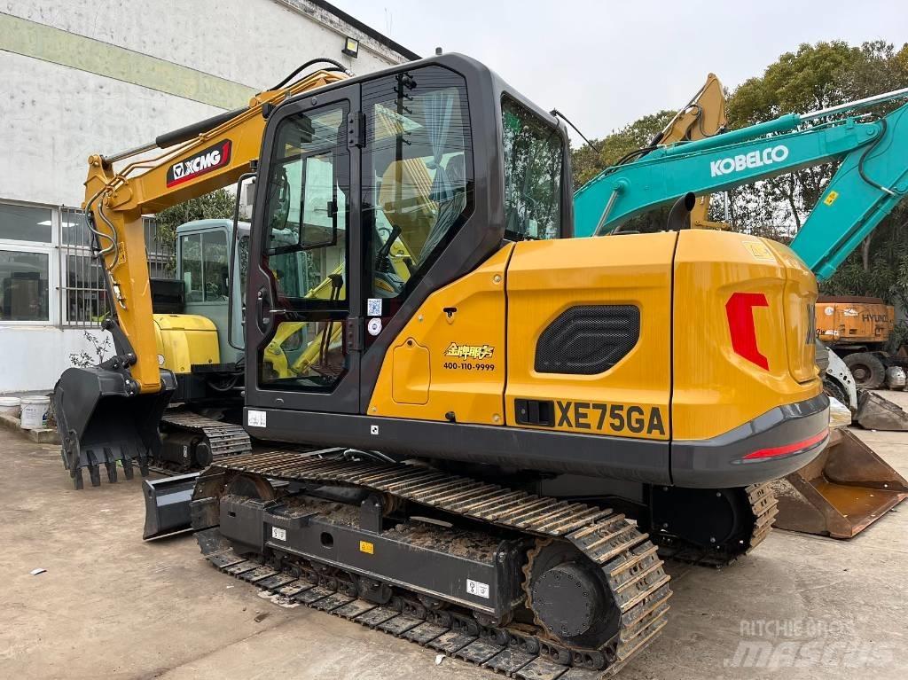 XCMG XE 75 D Közepes (midi) kotrók 7 t - 12 t
