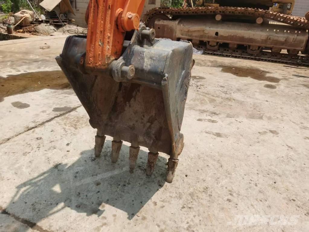Doosan DH 60 Mini kotrók < 7t