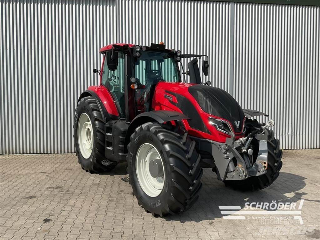 Valtra T 235 A Traktorok