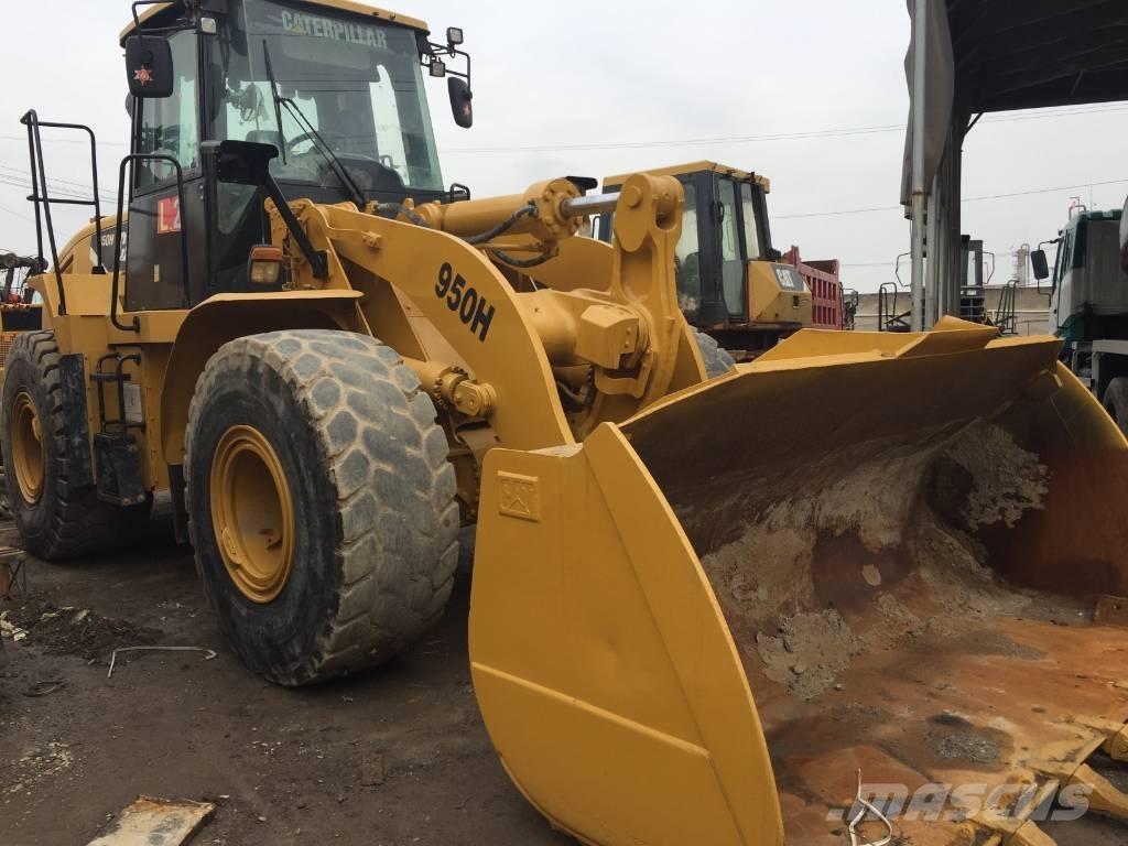 CAT 950 H Gumikerekes homlokrakodók