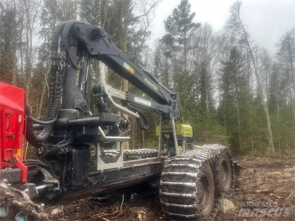Komatsu 895 Kihordók