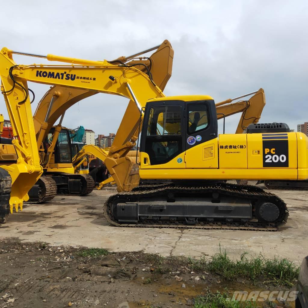 Komatsu PC200-7 Lánctalpas kotrók