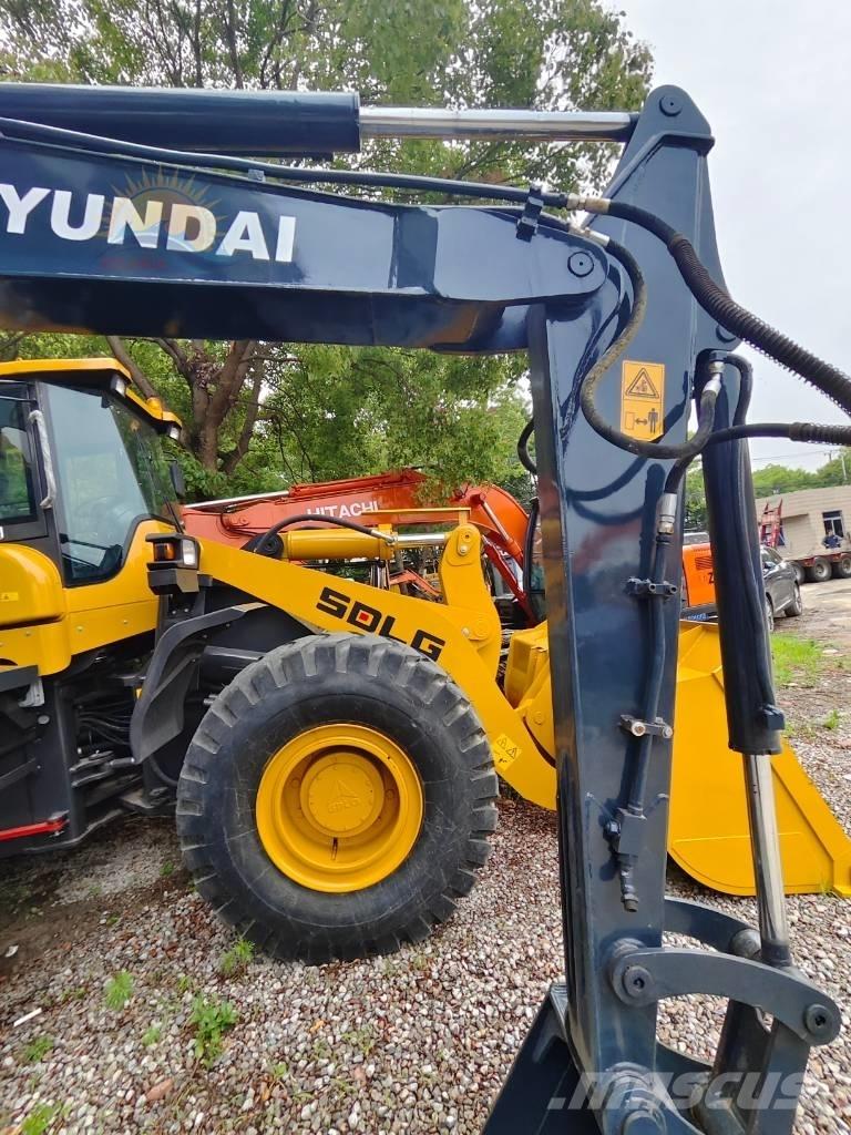 Hyundai R60W Gumikerekes kotrók