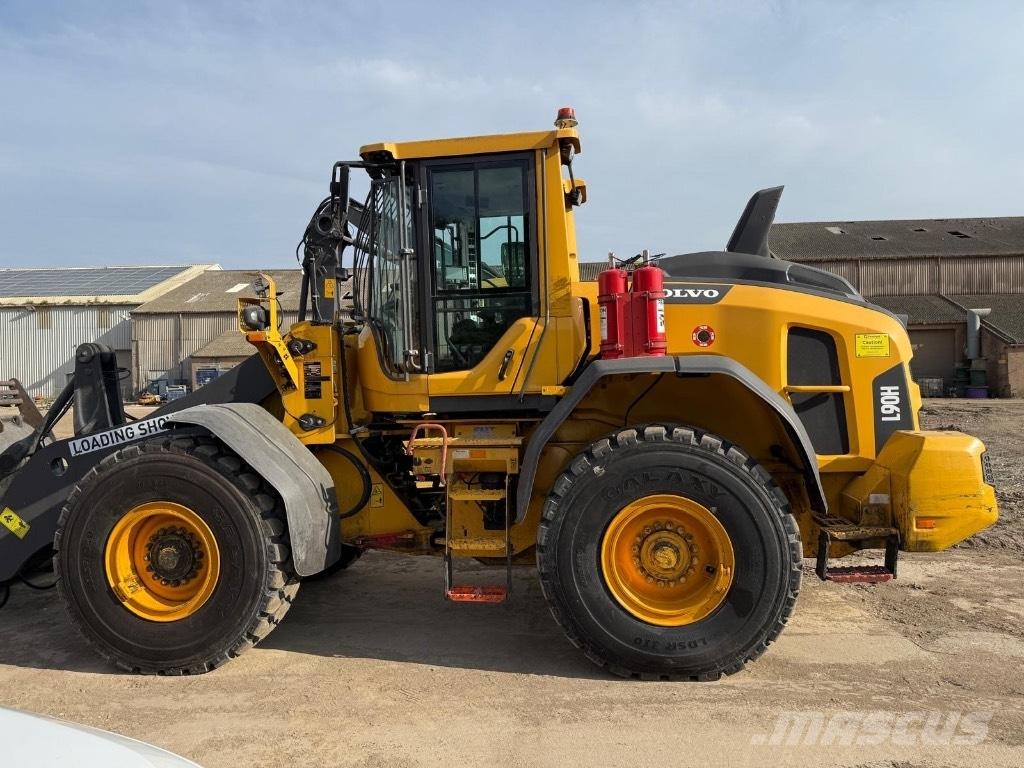 Volvo L 90 H Gumikerekes homlokrakodók