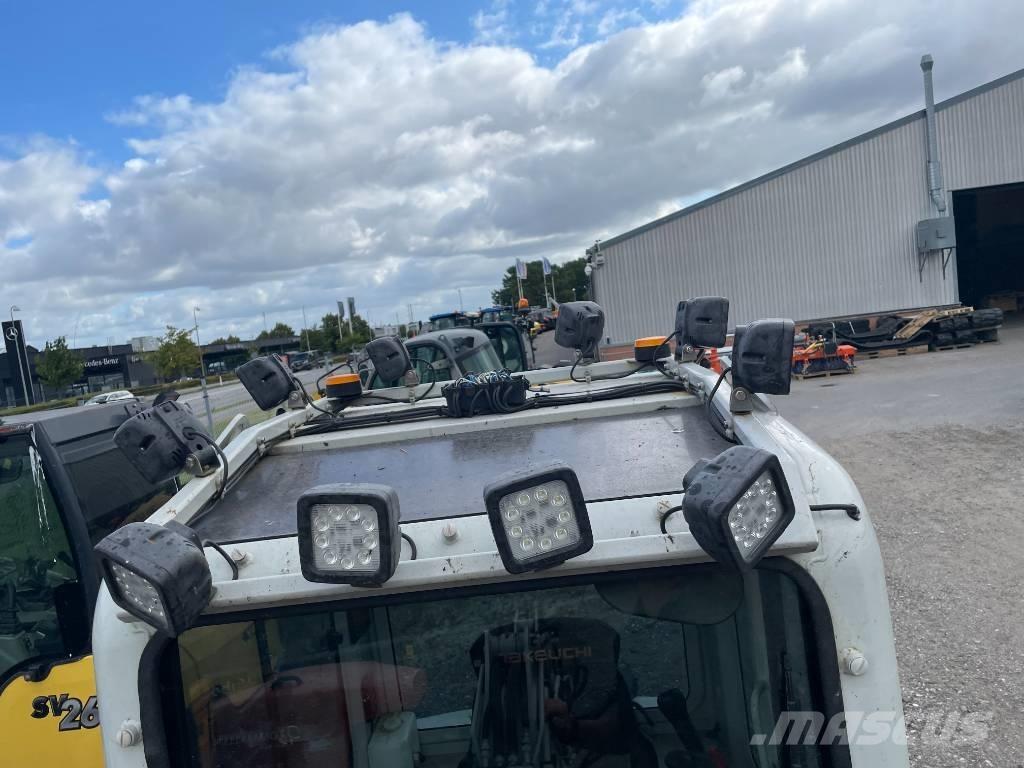 Takeuchi TB 225 Mini kotrók < 7t