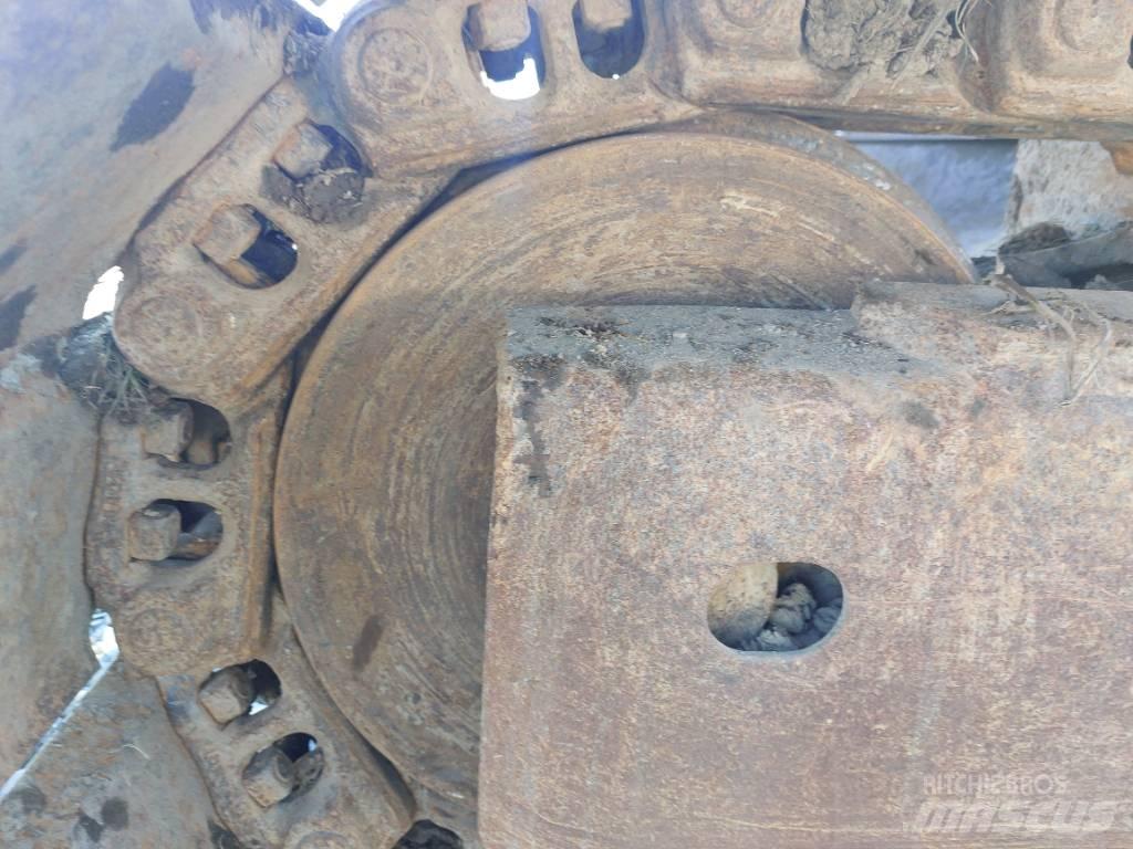 Komatsu PC240LC-10 Lánctalpas kotrók