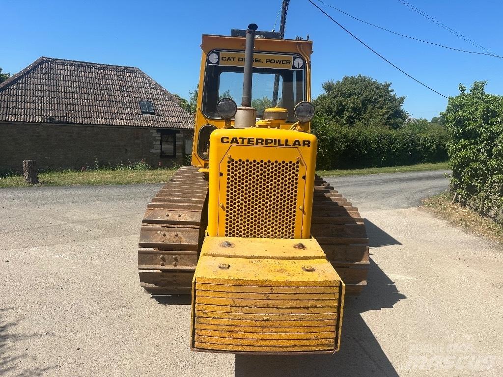 CAT D4d Traktorok