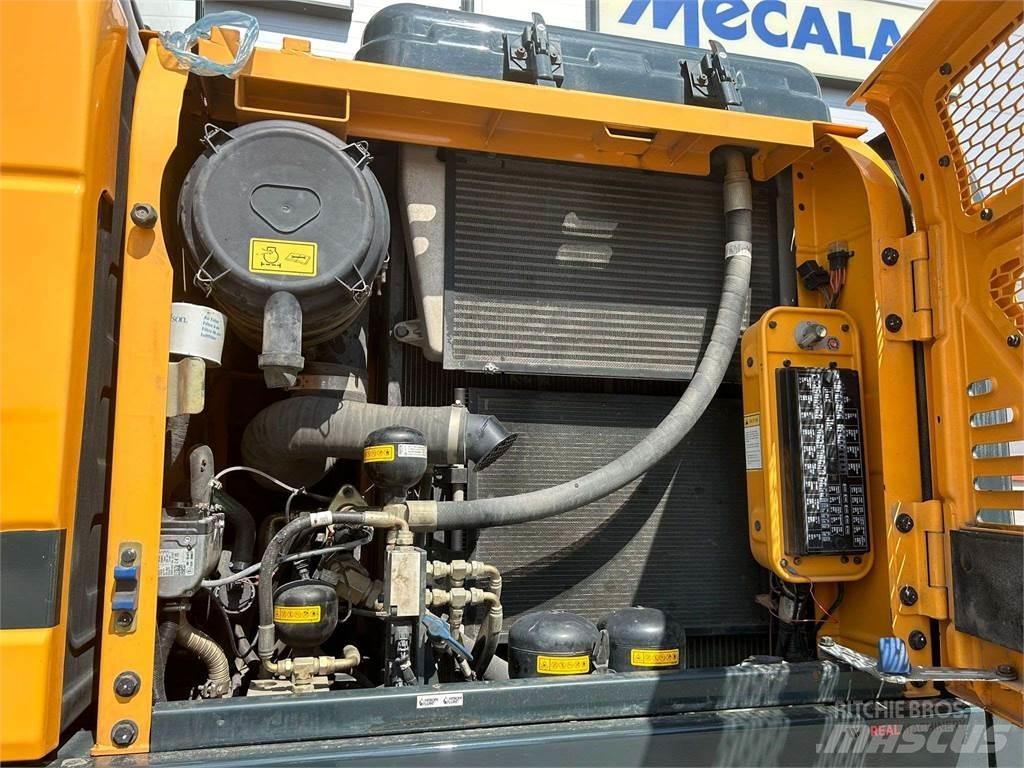 Hyundai HW160 Gumikerekes kotrók