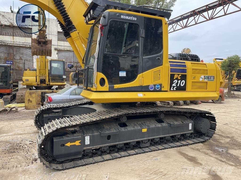 Komatsu PC 210 Lánctalpas kotrók