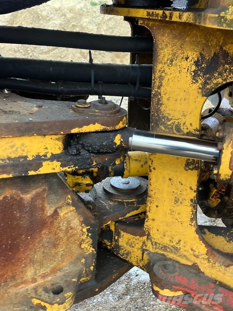 Volvo L150c Gumikerekes homlokrakodók