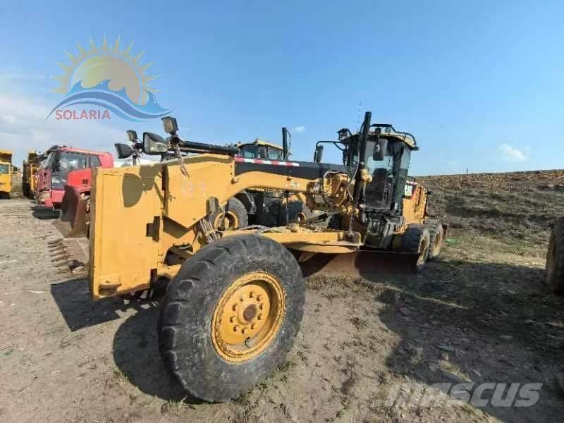CAT 140 M Gréderek