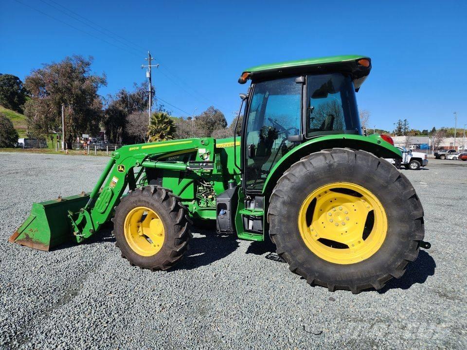 John Deere 5100 M Traktorok